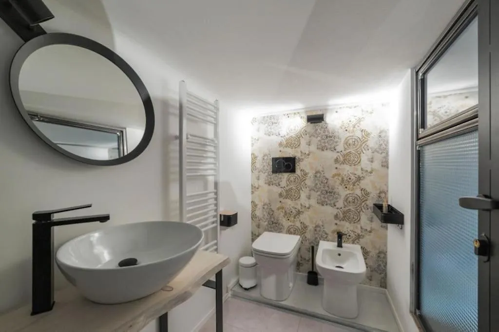 La Pampa Guest House 米兰 0*,  意大利